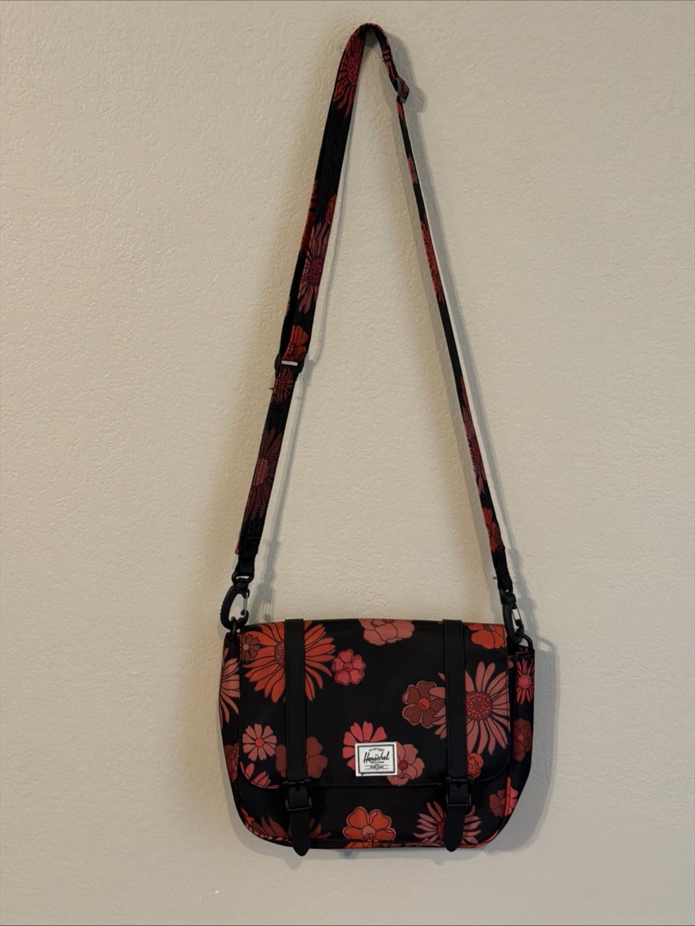 Hersche Supply Co Crossbody Back Black With Pink Flowers